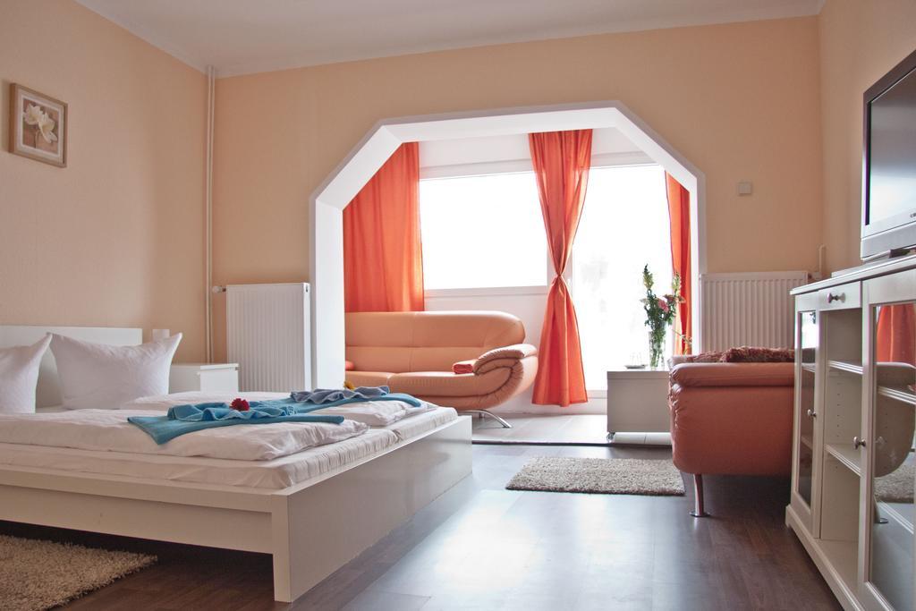 Berl Inn Berlin Exterior photo